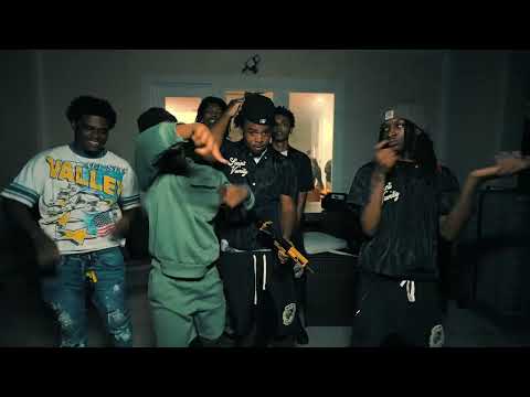 MocityJmoney - Get Up Close (Official Music Video)