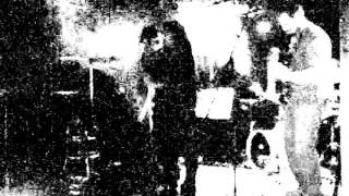 Le Butcherettes &#39;Your Weakness Gives Me Life&#39; cover by Western Estates Live at Cafe 9