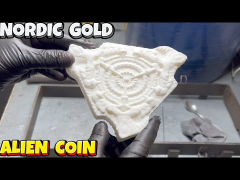 Turning 3D Print into Nordic Gold - Sand Casting an Alien Coin - Molten Metal - Let's Cook!