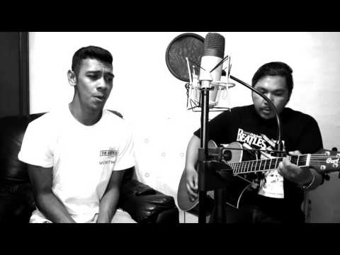 Ayub John feat Mambo - Beautiful Grace #BlackWhiteAcoustic