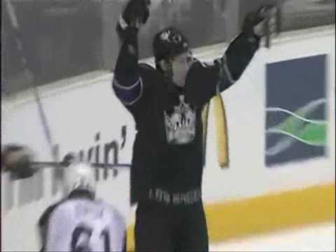 Alexander Frolov Awesome Goal vs Columbus 10/25/2009