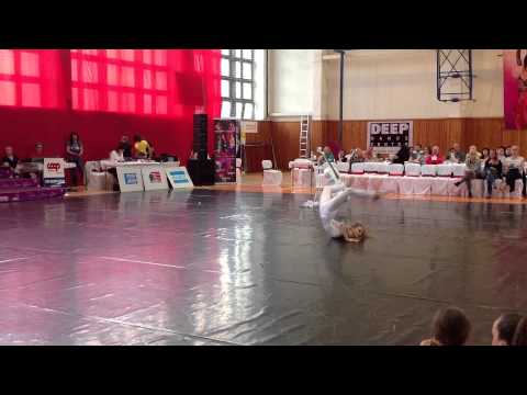 Dance show solo - Veronika Haverova - White symphony