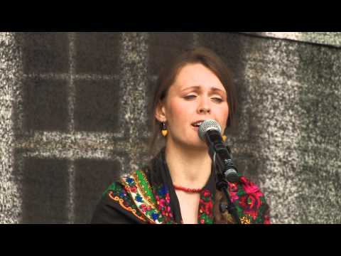 Anu ja Triinu Taul   muinasjut