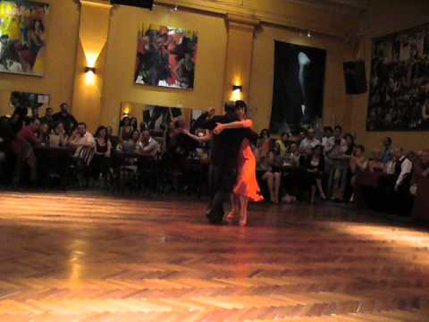  Marcelo Varela  and  Analia Vega  are  dancing  to  a  nontraditional song