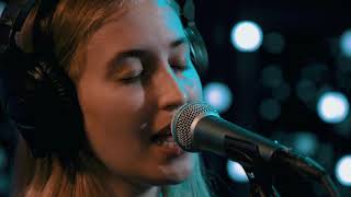 Hatchie - Obsessed (Live on KEXP) Hatchie - Obsessed (Live on KEXP)