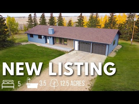 Beautiful Acreage, 5 bedroom, 3.5 Bathrooms!