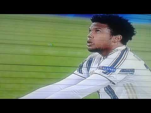 Juventus 3-2 Porto (Agg 4-4 Porto Win Away Goal)Porto With 10 Players