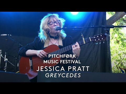 Jessica Pratt performs "Greycedes" - Pitchfork Music Festival 2015