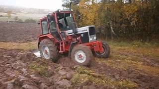 preview picture of video 'Belarus 526HX plowing'