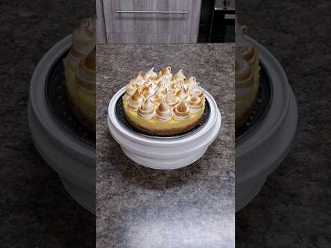 Lemon Meringue Pie! 🍋 Recipe and tutorial on my Channel! #recipe #recipes #tutorial #baking
