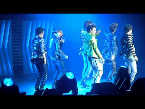 120520 EXO-K_MAMA at SMtown Anaheim~