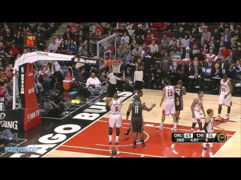 Dwight Howard 29pts-18reb-3blk vs Bulls (03.08.2012)