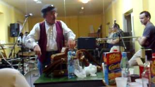 Johnny Comes Down to Hilo