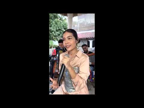 Isaveli Laina   Hoy Lo Vi Pasar  🎤✨🔥 Live