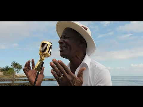 Bobby Edwards - Beat of My Heart  (Official Video)