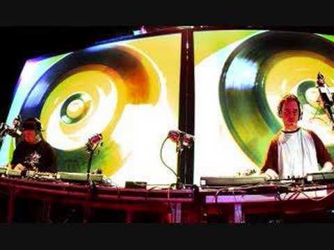 Dj Shadow and Cut Chemist The hard sell (Encore) Part 6