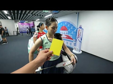 Cobalah untuk Tidak Tertawa - Bulu Tangkis yang Konyol