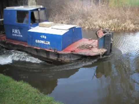 Tug Goes To Work, HA6 Lister, 2003