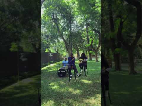 Denilson L.A em "EFEITO" (guitarra e bateria) - A CAMINHO DO MULOMBELA