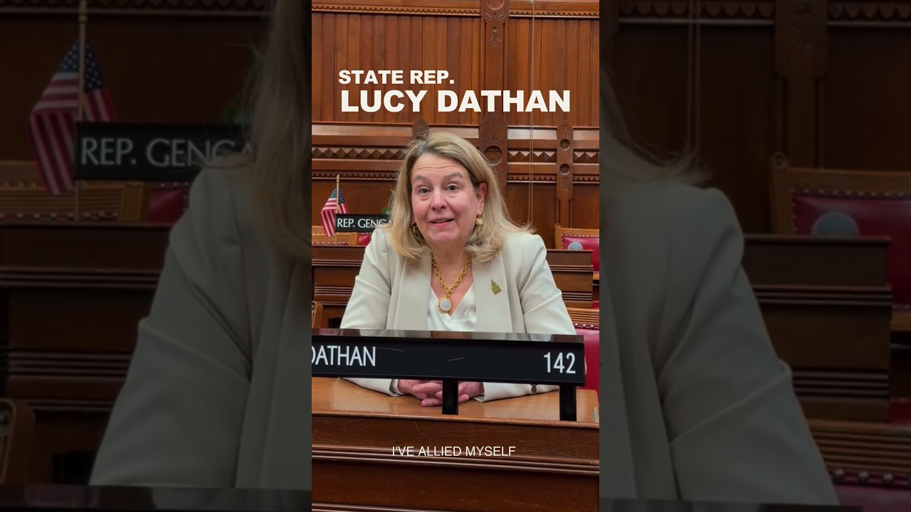 La Honorable Lucy Dathan, Representante Estatal