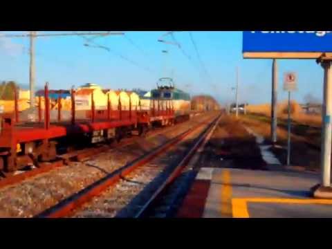 LA E655-188 AL TRAINO DI 2 CARRI PIANALI !