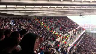 NUFC fans singing Blaydon Races