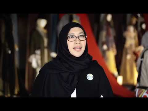 "FIRE FILES" - Fashion Show LALA HANAFI di Islamic Fashion Institut