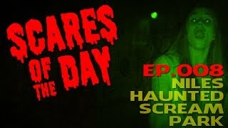 preview picture of video 'Ep. 008 - Scared People At Niles Scream Park Inside One Of The Attraction - Scare Of The Day'