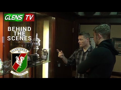 Behind The Scenes - Robbie McDaid Signing For Glentoran