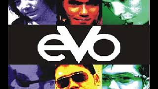 Download lagu nostalgia lagu evo amalia .. keereeen bangeett mp3