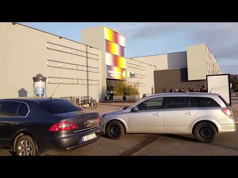 4k Szeged Plaza Tour Video