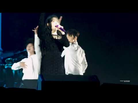 19A Good Day Encore Stage   IU Love Poem in Singapore