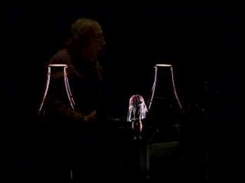 Lucille Brunet contorsionniste dans HUMANIMALE