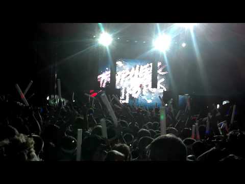 Life In Color (DayGlow) Cedar Rapids IA 9/14/2012 Topher Jones Ft. Katie Sky - Talk About It