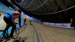 preview picture of video 'Velodromo Montichiari - Pedalata a Scatto Fisso'