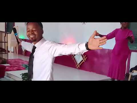 Evangelist Dennis alala nitumie live at AGRM Eldoret mp4