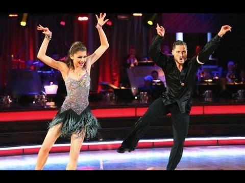 Zendaya Coleman & Val Chmerkovskiy - Instant Jive - Week 10