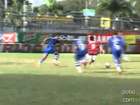 Neymar da Gavea _Rafinha se firma como titular no sub 20 do Flamengo