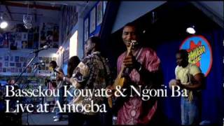 Bassekou Kouyate & Ngoni Ba - "Ladon" (Live at Amoeba)