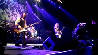 Saxon - Rock the Nations &amp; Battle Cry (22.10.2011 São Paulo BRA @ HSBC Brasil)