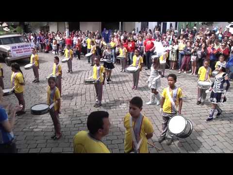 Desfile de 7 de setembro em Ouro Fino realizado no dia 13 de Setembro de 2015 na rua 13 de Maio.