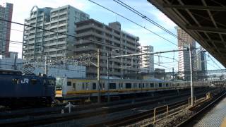 preview picture of video '南武線 233系 N8編成 新津配給 与野駅 2014/11/04'