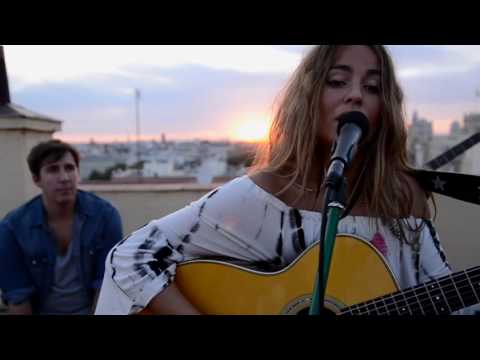 Sofia Ellar - Amor de Anticuario (VideoClip Oficial)