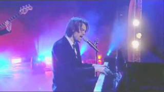 Fyfe Dangerfield 'She's Always A Woman' - live performance