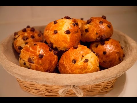 petite brioche au pepite de chocolat