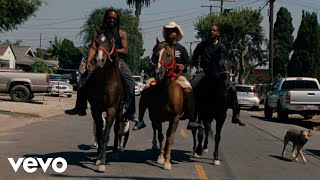 Becky G - BANDIDO (Lyric Video)