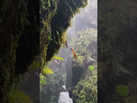 Cascada de Los Deseos (Parque San Rafael de Fusagasugá - Cundinamarca)