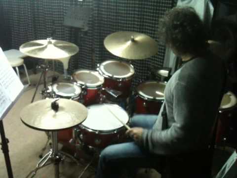 Kostas Anastasiadis testing Dw drums