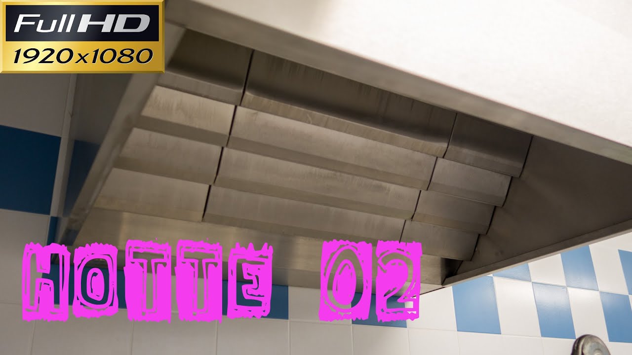 Hotte02-Une hotte aspirante sans filtre qui sert d'extracteur