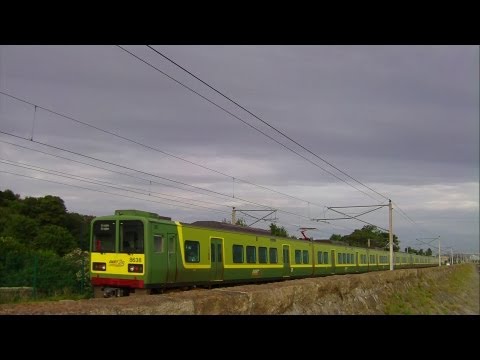 8300 and 8520 Class Dart trains - Blackrock, Dublin
